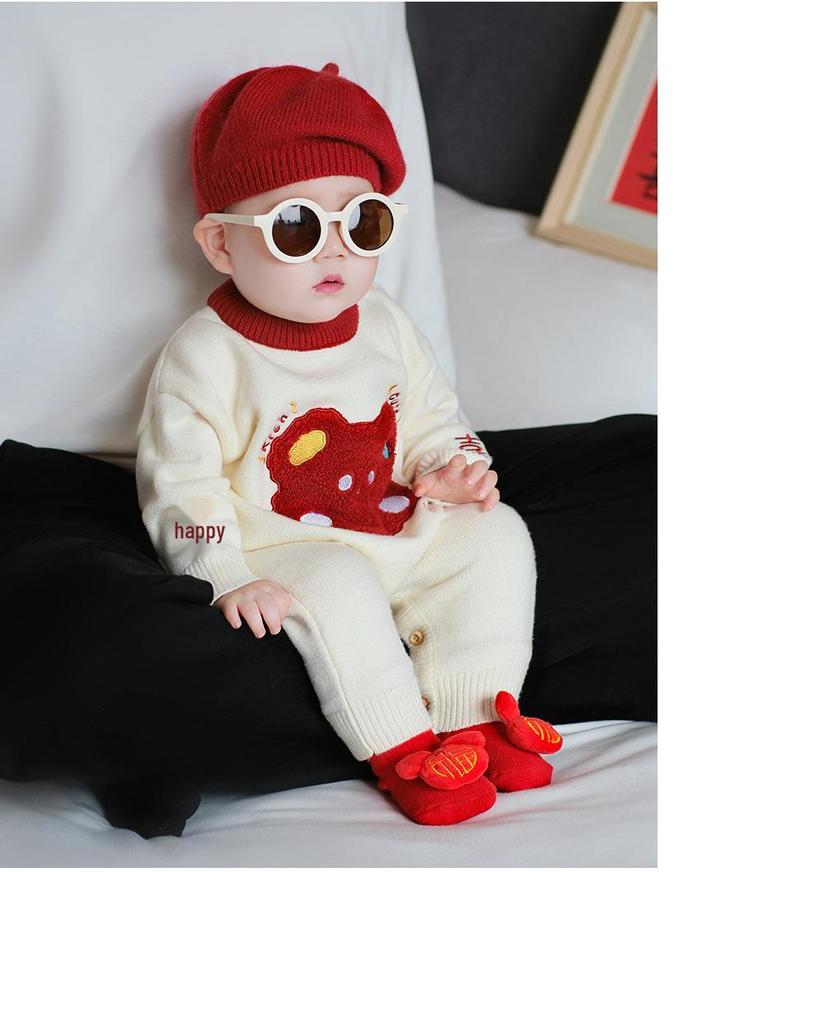 Slavnostní červená novorozenecká kombinéza - Podzimní/zimní svetrový overal