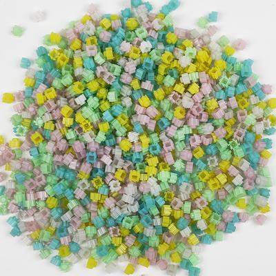 1000 szt. 8*8mm Diamentowe Klocki Świecące w Ciemności 5 kolorów DIY 3D Małe Cegiełki Zabawka dla Dzieci Prezenty dla Dzieci