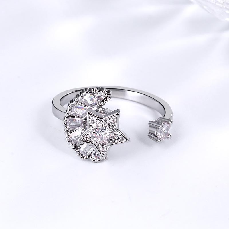 Women's Stress Relief Rotating Star & Moon Ring, Adjustable Fashion Design
