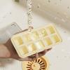 Grid-pressing 10-grid ice cube mold soft silicone food-grade household large-capacity ice cube box water injection ice making.
