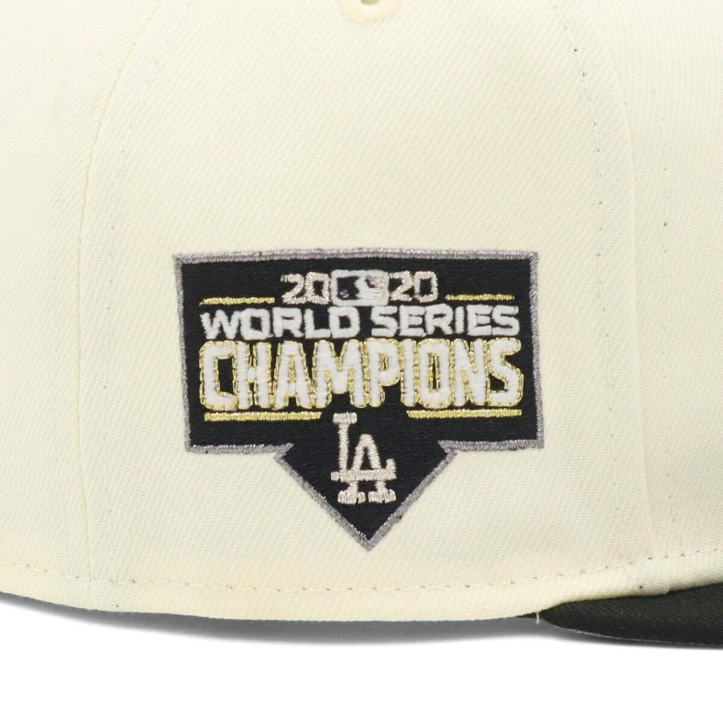 New Era 59FIFTY Los Angeles Dodgers ONSPOTZ LA Size 7 59Fifty Up Side Down Side MLB Los Angeles Dodgers Cap, Exclusive, Chrome/Black, 2, 3/4, Patch,