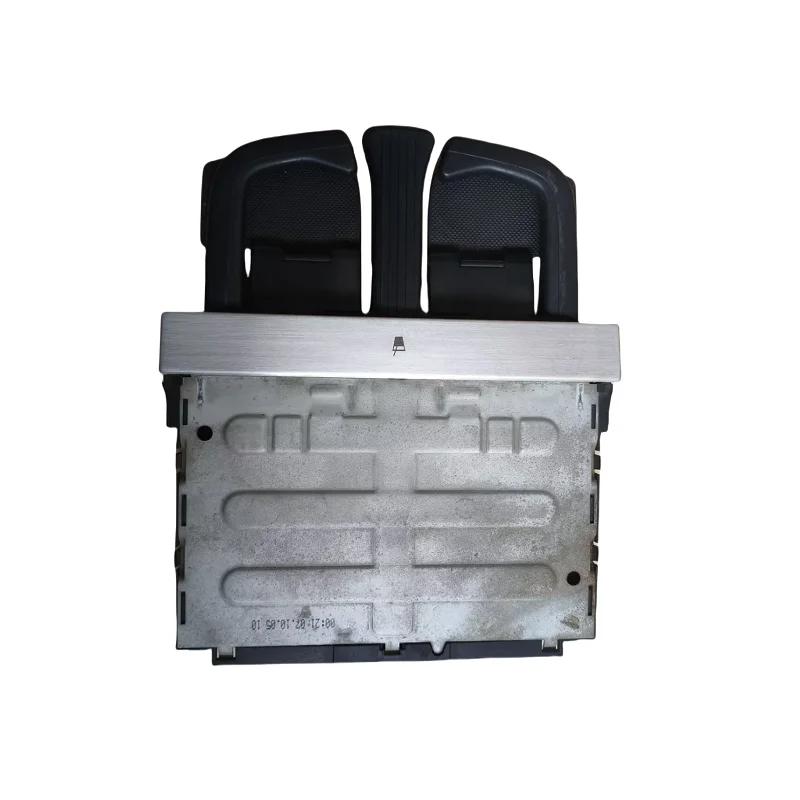 Medium Control Cup Holder For Volkswagen Golf 4 Bora Water Cup Holder 1J0858601