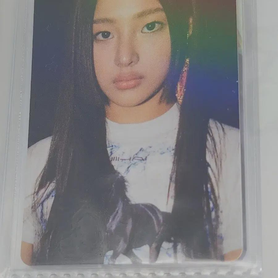 

Newjeans Minji Weverse Japan Pre-order Benefit
