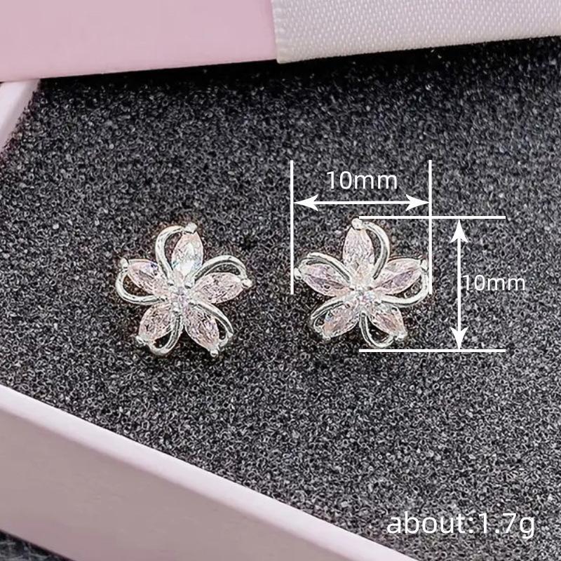 Flower Flower Earrings, Line Design Exquisite Earrings, Daily Wear