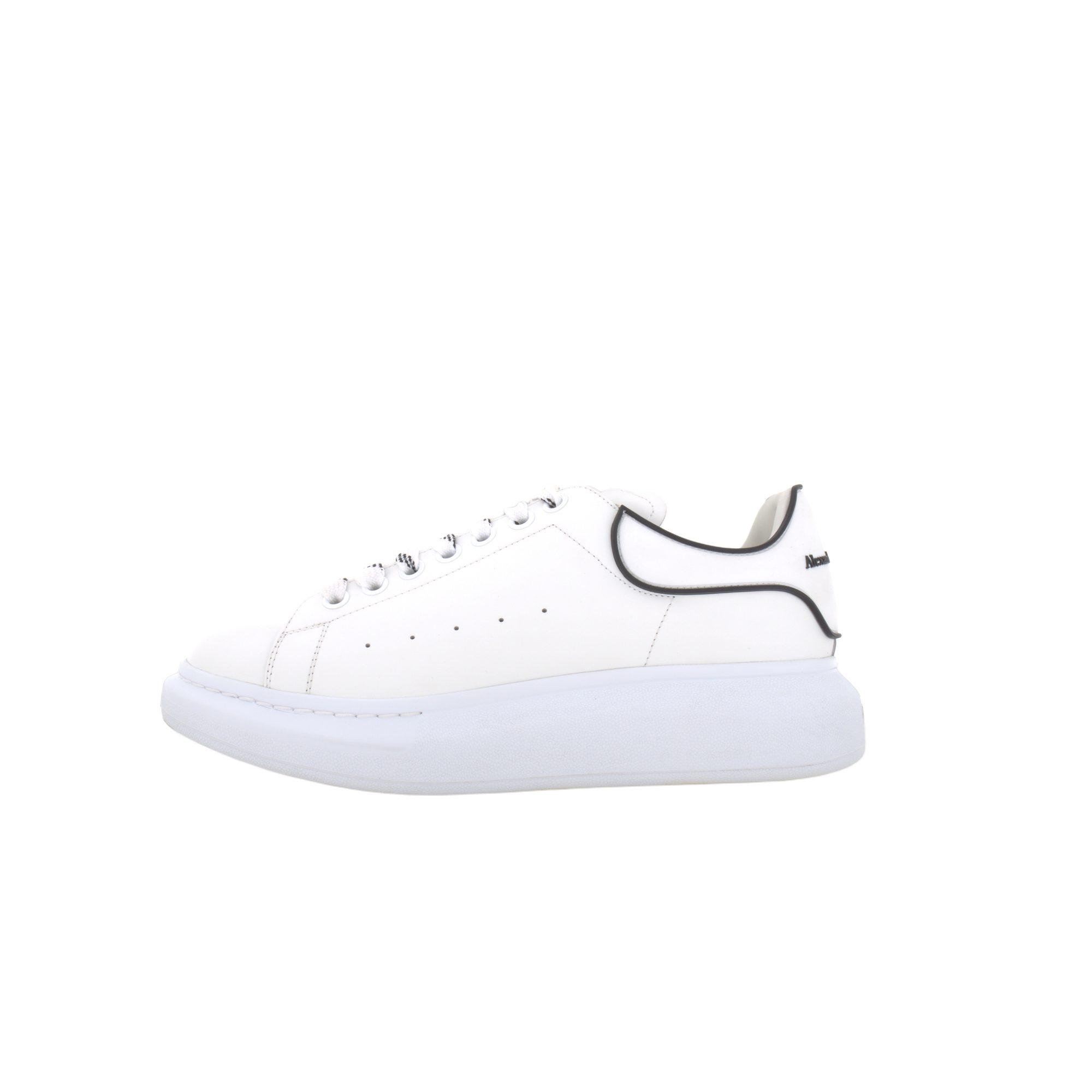 Alexander McQueen Pārmērīgi lieli kedas Ādas