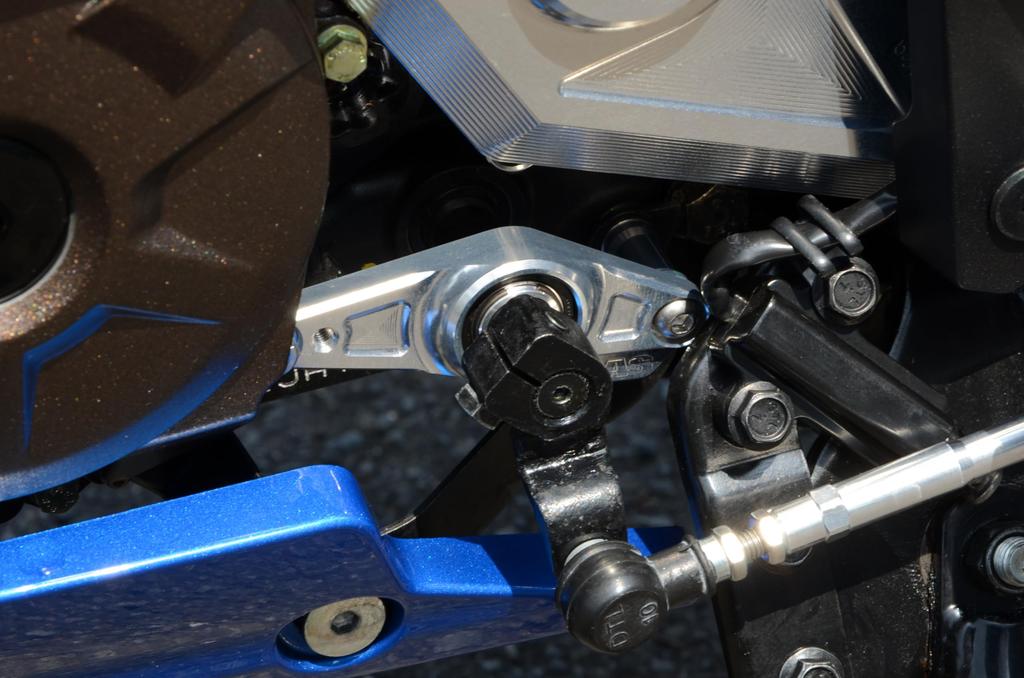 AGRAS Shift Shaft Holder GIXXER SF250/250 312-310-001