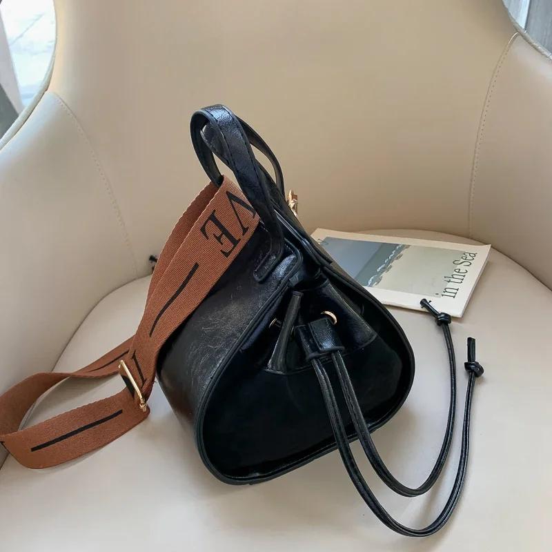 

Винтажные сумки через плечо для женщин, универсальные модные мини-сумки-ведра, новые осенние сумки через плечо из мягкой кожи