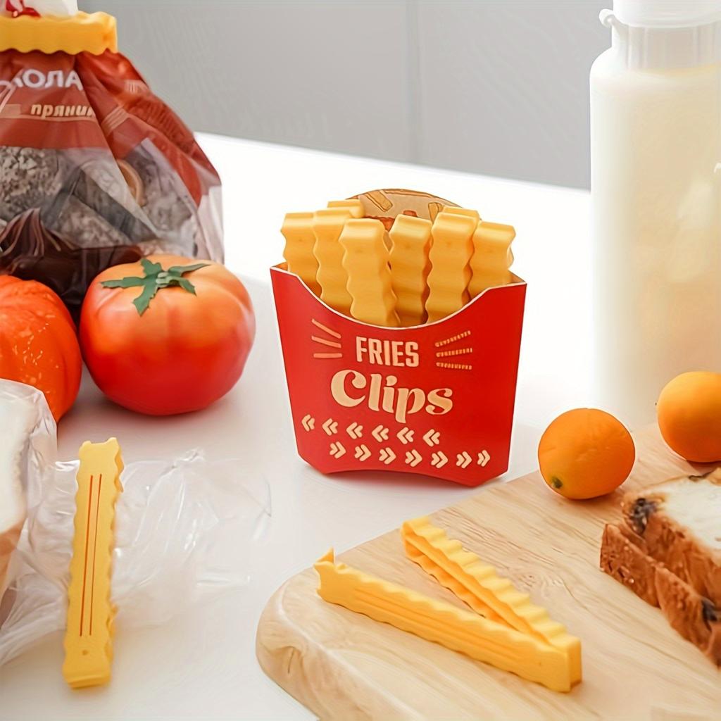 12 Süße Pommes-förmige Beutel-Pommes-Klammern zum Verschließen geöffneter Lebensmittelverpackungen Lustige Beutelklammern für Lebensmittel In einer Magnetbox Süße Küchenaccessoires