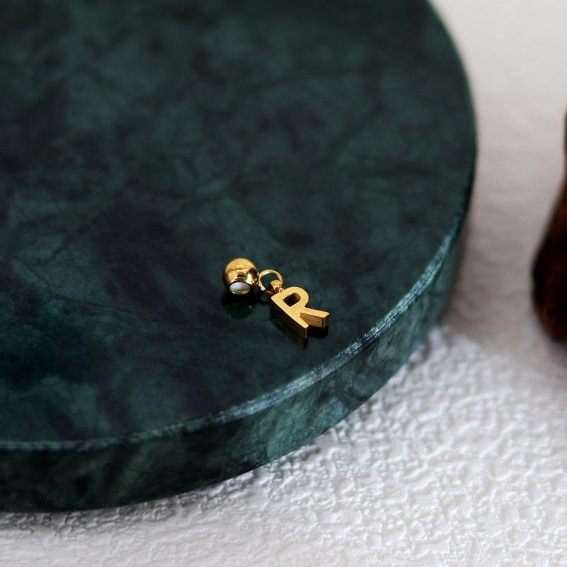 DIY Letter Necklace: 26 English Letter Pendant, Pull-Out Chain, Personalized Single Pendant Accessories