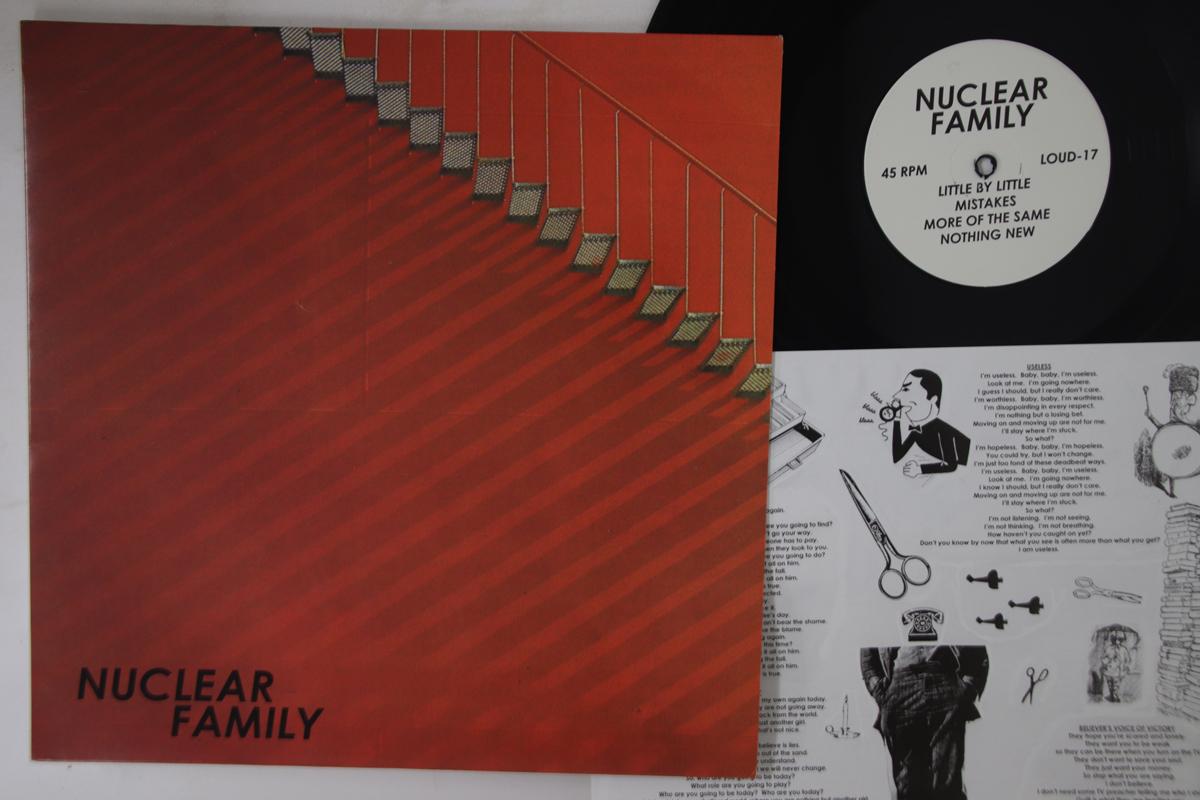 

LP Record NUCLEAR FAMILY - Nuclear Family LOUD17 LOUD PUNK 2010 US Rock Used