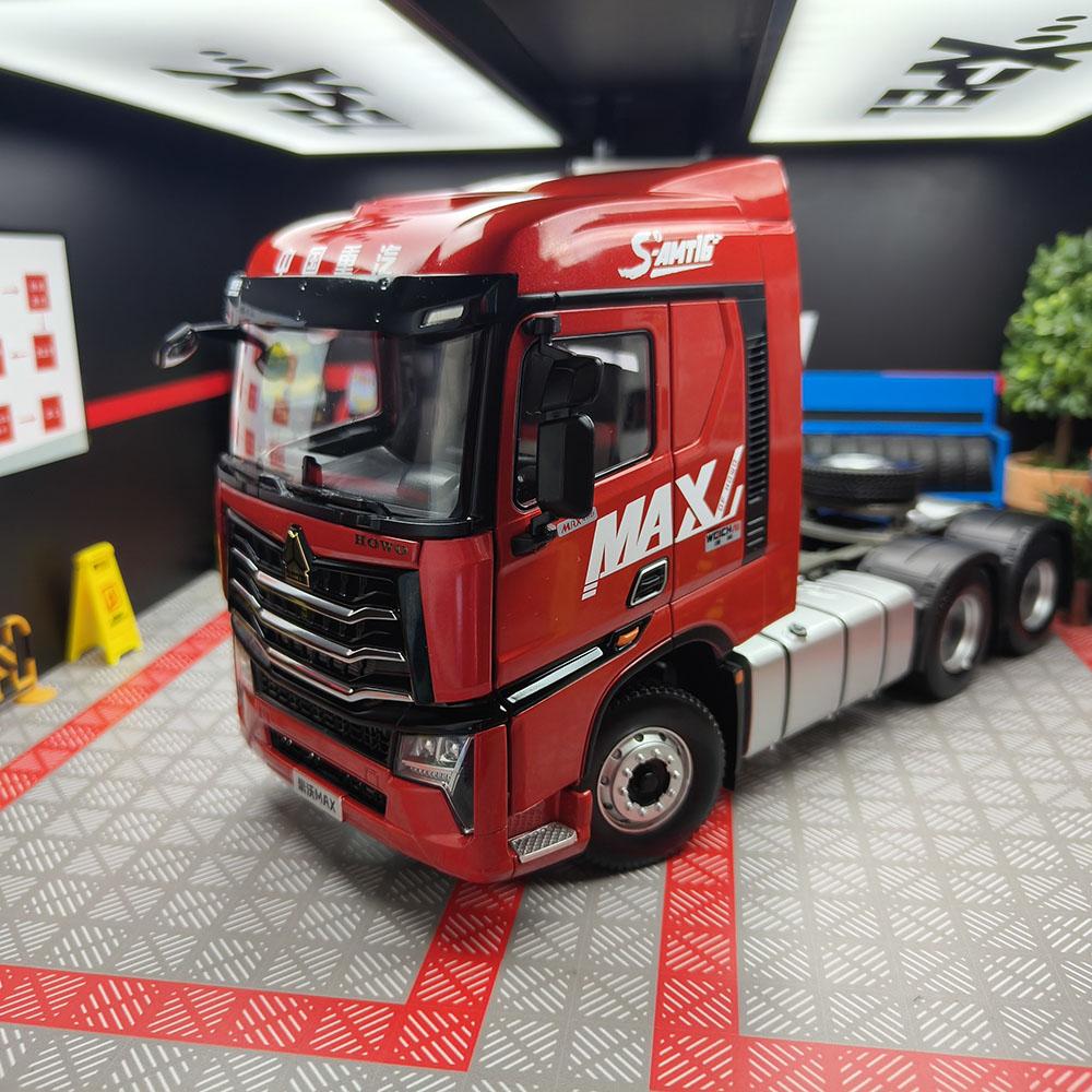 Die-cast Sinotruk Howo Max Original Factory 1:24 Alloy Three-door Car Model Home Collection Ornaments Souvenirs