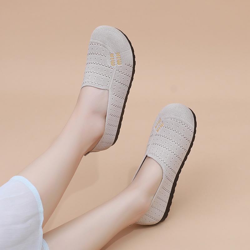 Shoes Women's Cloth Shoes Flying Weaving Fashion Breathable Non-slip Lightweight Women's Shoes Casual Mom Shoes Flat Single Shoes