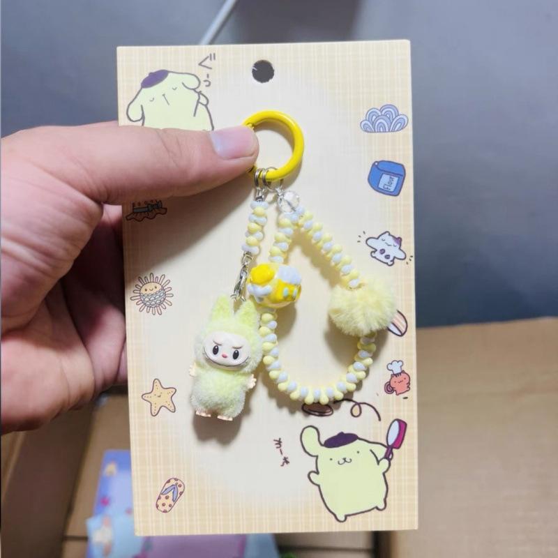 Kawaii Tegneserie Dukke Nøkkelring Søt Perlebesatt Nøkkelring Veskedekorasjonstilbehør Universelt Mobiltelefonanheng Gaver