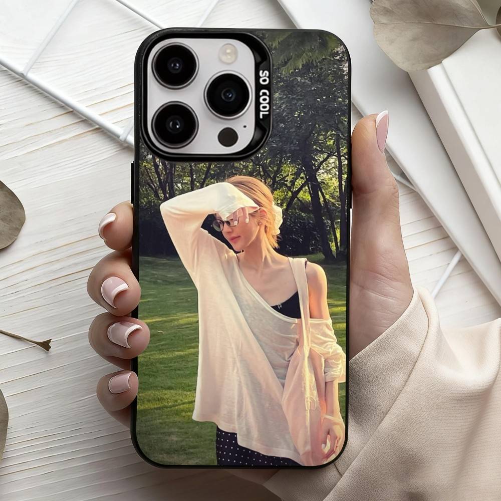 L-lusi R-Rosy Z-Zhao Actor  Phone Case For iPhone17,16,15,14,13,12,11 Plus,Pro Max Black Candy silver phone case
