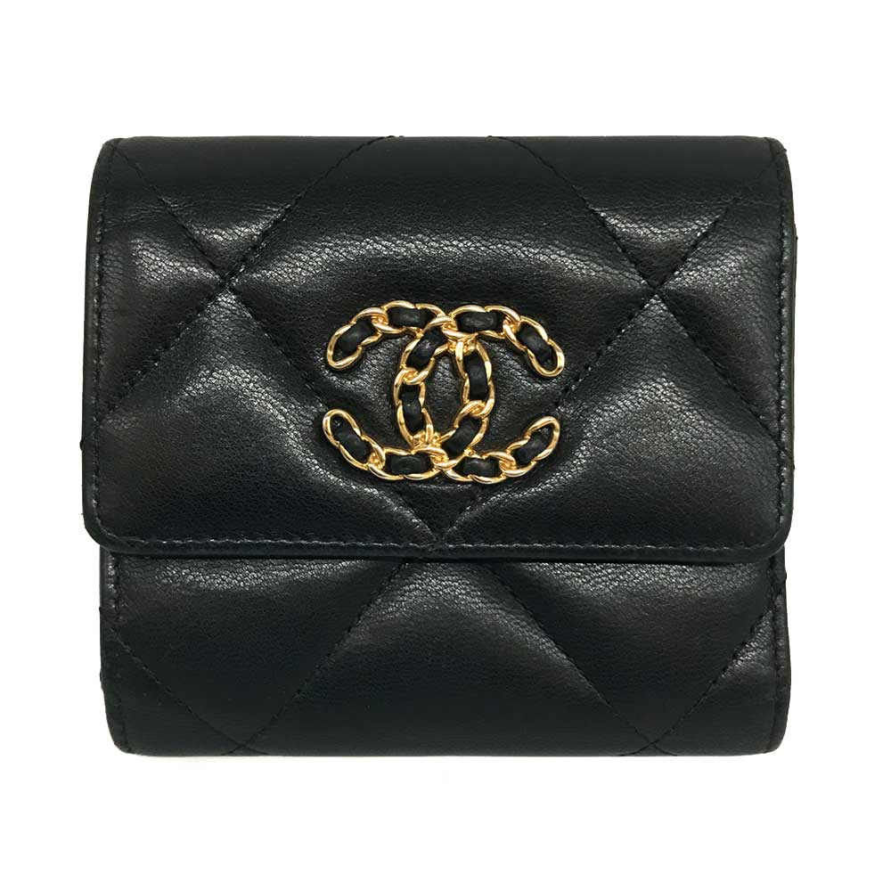 Used CHANELBifold Wallet lambskin unisex