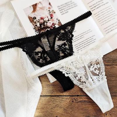 Varsdaby Siyah Dantel Tanga: Saf Arzu İçin Seksi Kadın Külotları