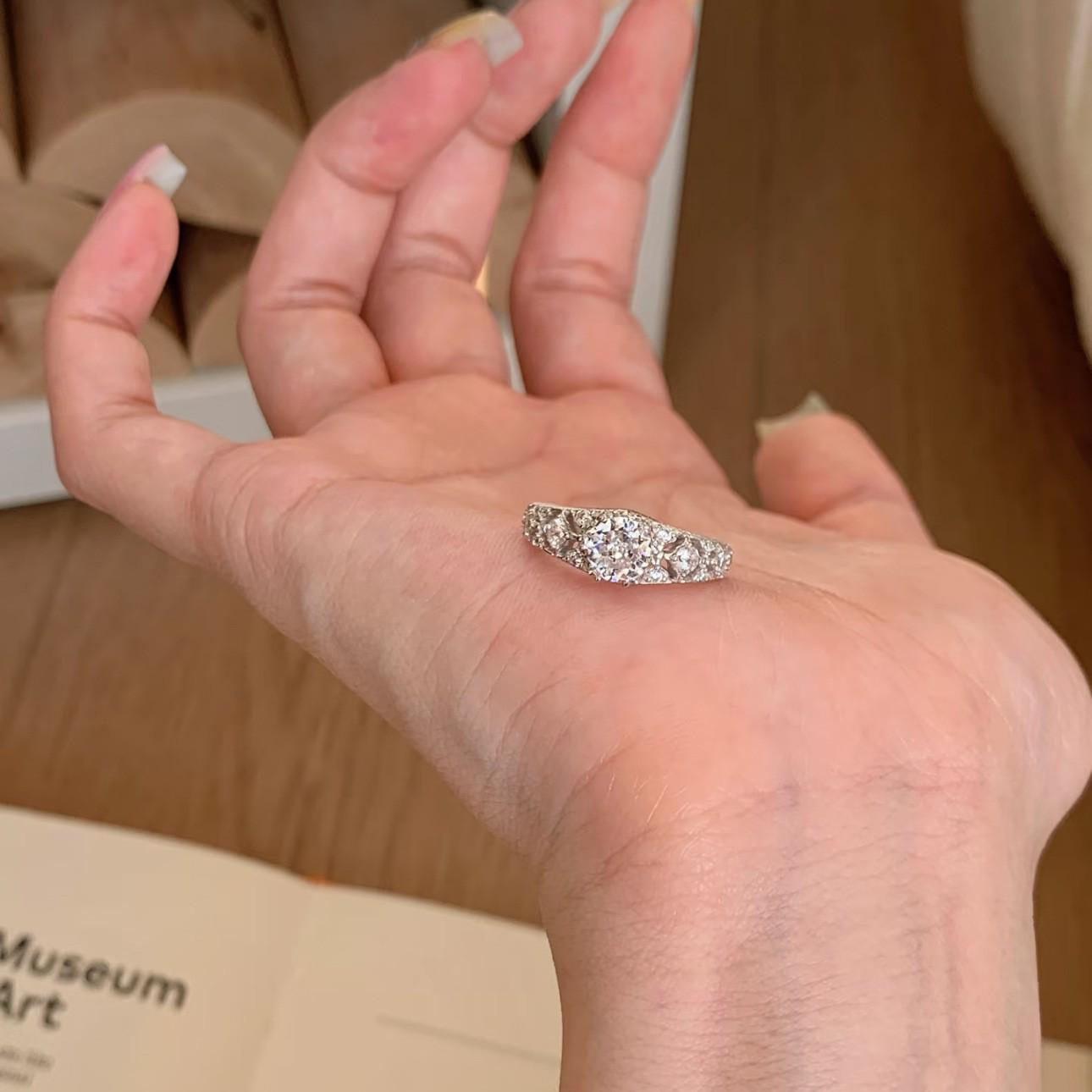 Buburati Lace Diamond Women s Ring: Elegant, Versatile Luxury Gift for Her.