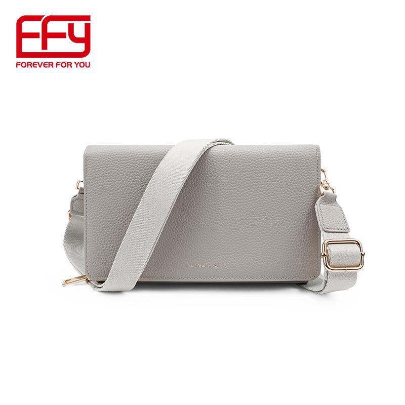 Women's Medium Crossbody Bag: Simple, Versatile, Large-Capacity, High-Grade Soft Leather, Commuter-Friendly Square Design.