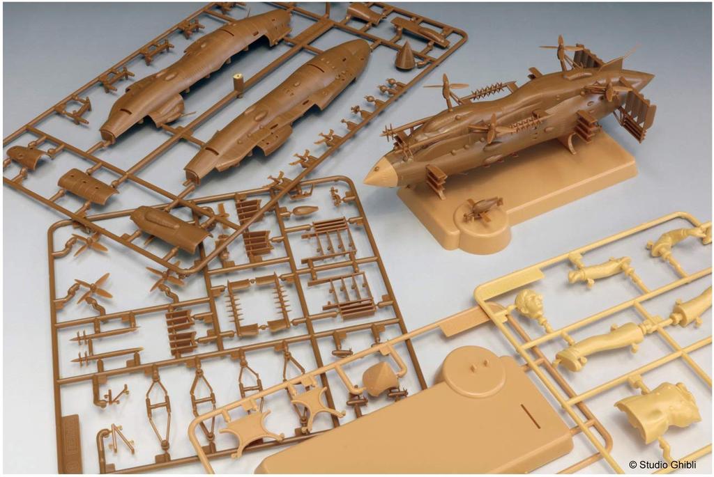 FineMolds Laputa: Castle in the Sky Flying Battleship Goliath (approx. 20cm in length) Non-scale (1/20 scale Colonel Muska figure included, unpainted)