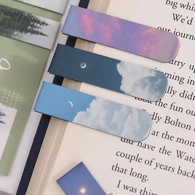2 unidades/set Marcapáginas magnéticos de nubes fantásticas, sol y luna, sujetapáginas para libros de estudiantes, artículos de lectura, papelería coreana, material de oficina