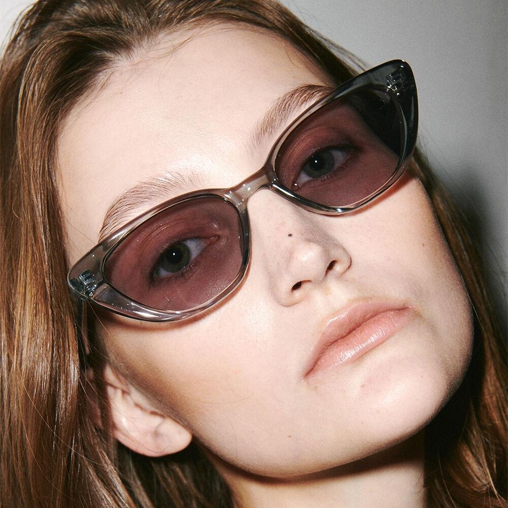 

Blue Elephant Roan Grey Crystal