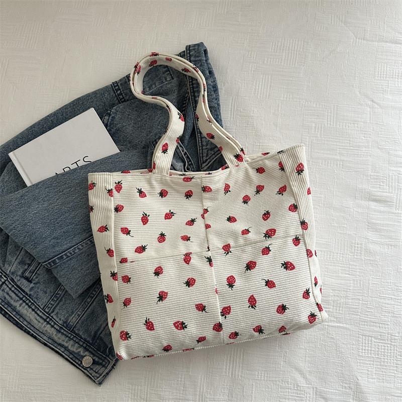 Chic Large Capacity Shoulder Bag For Women Perfect For Spring And Summer Casual Outfits In Multiple Colors