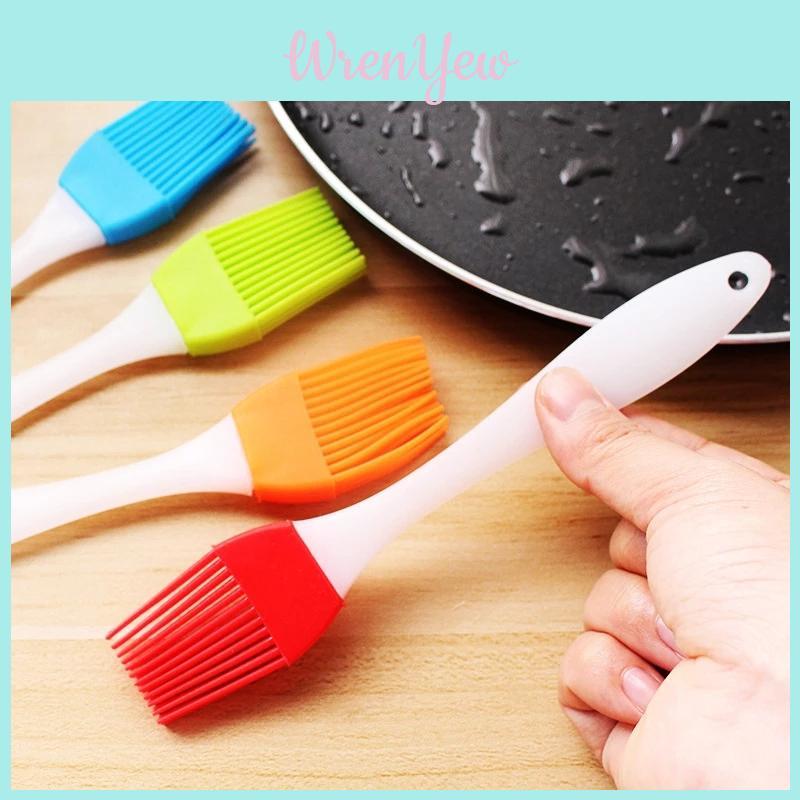 Durable Nontoxic Silicone Spatula With Barbeque Oil Brush For Versatile Kitchen Use