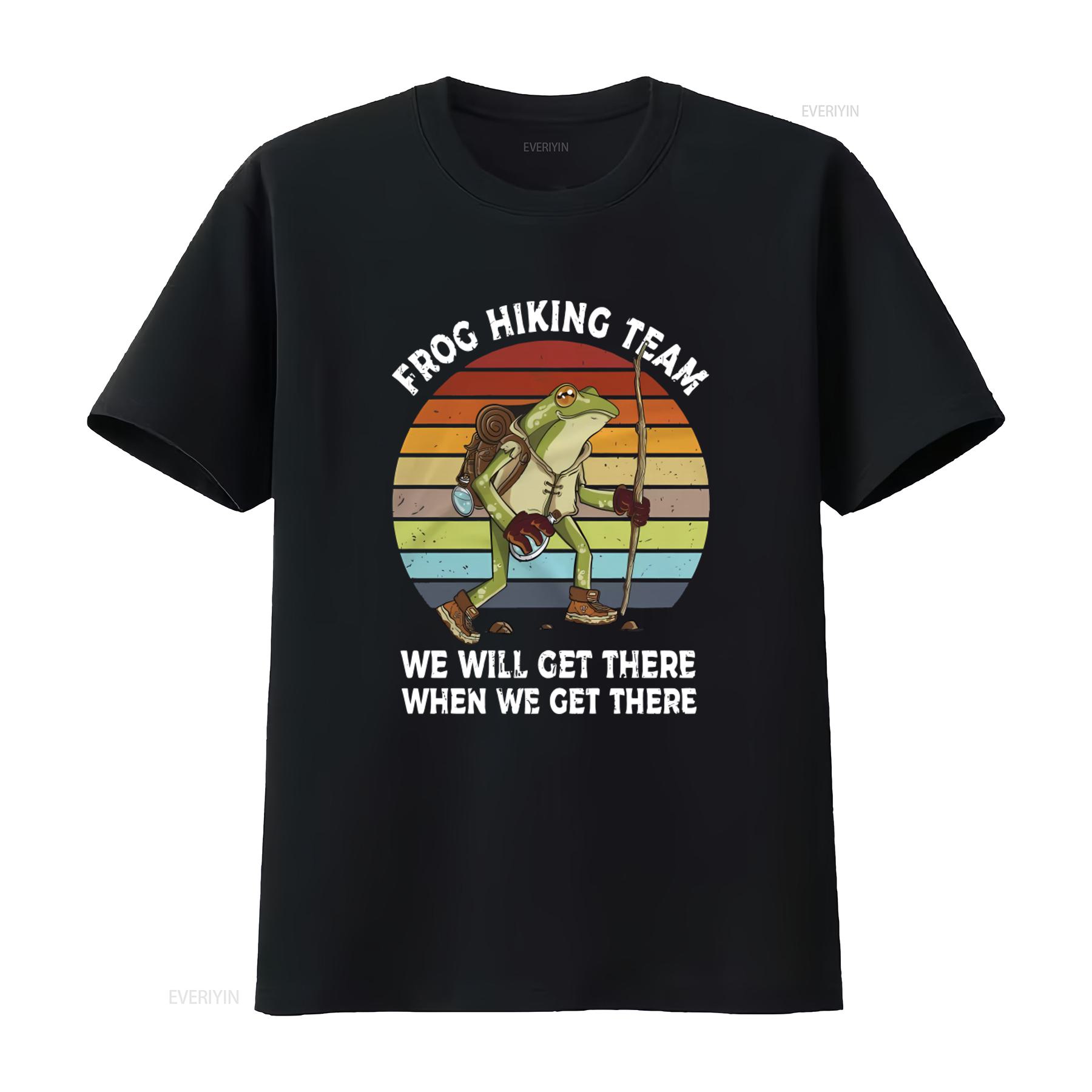 

Retro Frog Hiking Team T Shirt We Will Get There When We There Funny Outdoor Adventure for Men vintage Washed 4XL