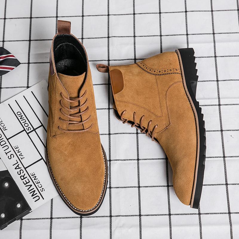 Fashion Brand Cow Suede Leather Men's Boots Men Business Casual High Top Leather Shoes Autumn Winter with Fur Fashion Oxfords For Men