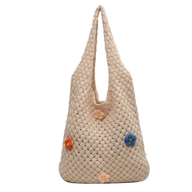 Fashionable Woven Tote Bag For Women In Large Size Ideal For Daily Use And Versatile