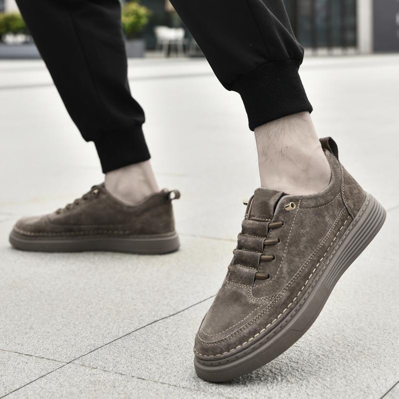 Fashion Spring Suede Outdoor Shoes Male Flats Breathable Mens Sneakers Men Casual Walking Shoes Male All-match Skate Footwear