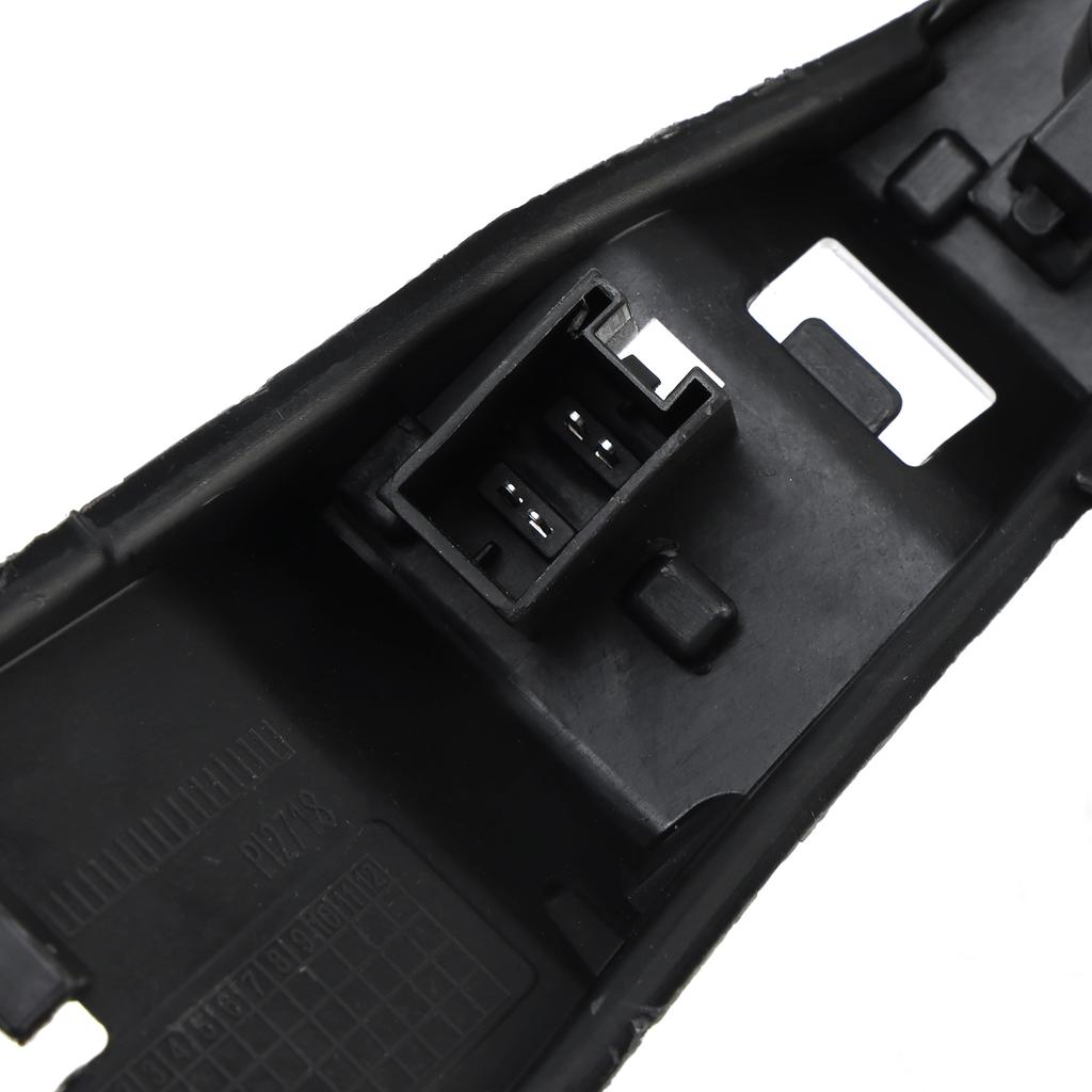 Rechter Rücklichtlampenhalter 8U0945222 Für Q3 2012-2018