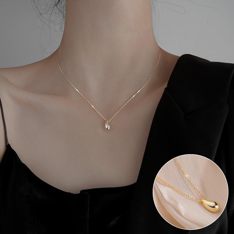 Women's Trendy Water Drop Pendant Necklace - Versatile, Fashionable, and Creative Clavicle Chain