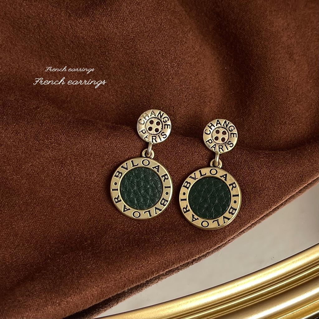 Chinese-Inspired Elegant 925 Silver Stud Earrings with Exaggerated Design