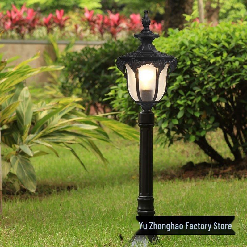 

European Style Solar Street and Garden Lights for Courtyard, Lawn, and Park. 0.8m Wired (with LED) - Antique Copper
