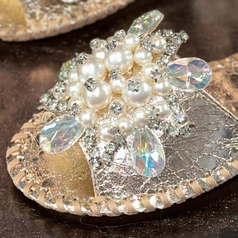 Fashion Women Sandals Luxury Pearl Crystal Flower Flat Sandal 2025Summer New Casual Open Toe Sandals for Women Designer Slippers
