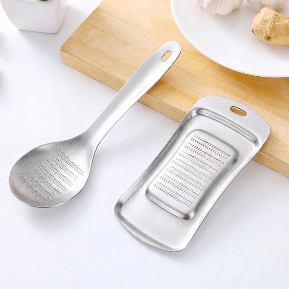 Sturdy Garlic Press Stainless Steel Garlic Grinder Kitchen Accessories Ginger Grater Household Use
