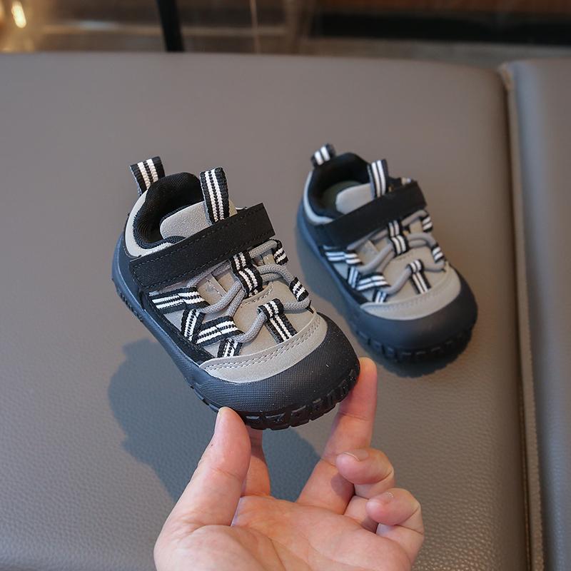 

Baby Girls Casual Shoes Outdoor Children Sneakers Non-slip Soft Sole Toddler Kids Shoes Autumn Winter Comfortable Infant Shoes 23 чорний