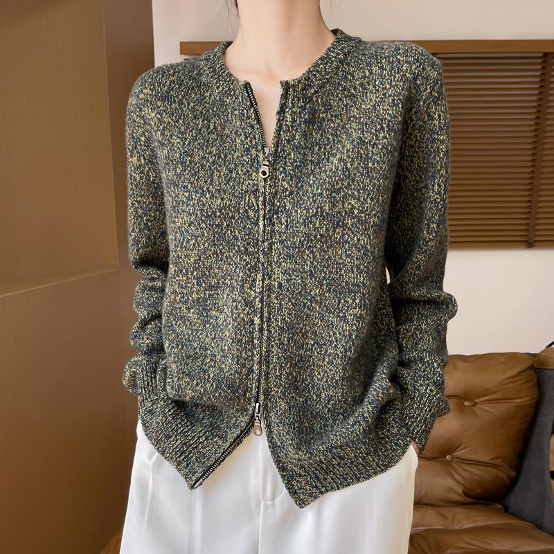 Women's Wool Cardigan with Zipper: Round Neck, Thick Marled Yarn, Autumn/Winter Style, Casual and Cozy Sweater.