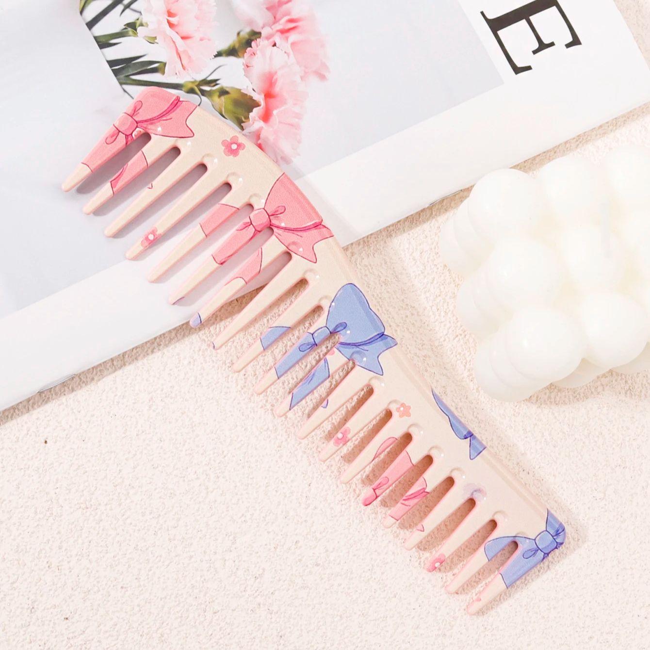 

1 piece of wide toothed comb with bow pattern for hair unraveling, no handle, suitable for all hair types