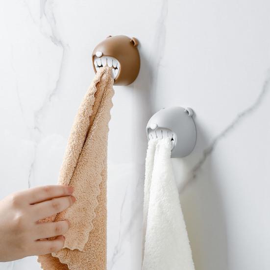 1/2Pcs Cartoon Bear Towel Storage Rack Self Adhesive Towel Hanger Strong Load-bearing Easy To Install Towel Clip Organizer