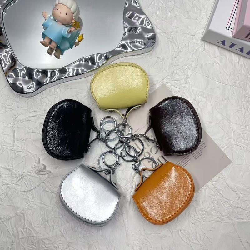 1Pcs Portable Bluetooth Earphone Bag Multifunctional Mini Leather Bag Pendant Car Keychain Hanging Accessory Zero Wallet