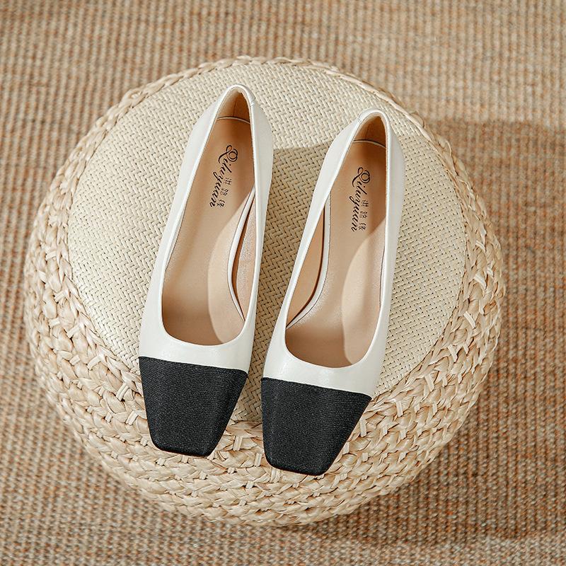 

Square head high heels women s thick heel 2025 new color matching Xiaoxiangfeng single shoes temperament professional niche middle heel women s shoes 34