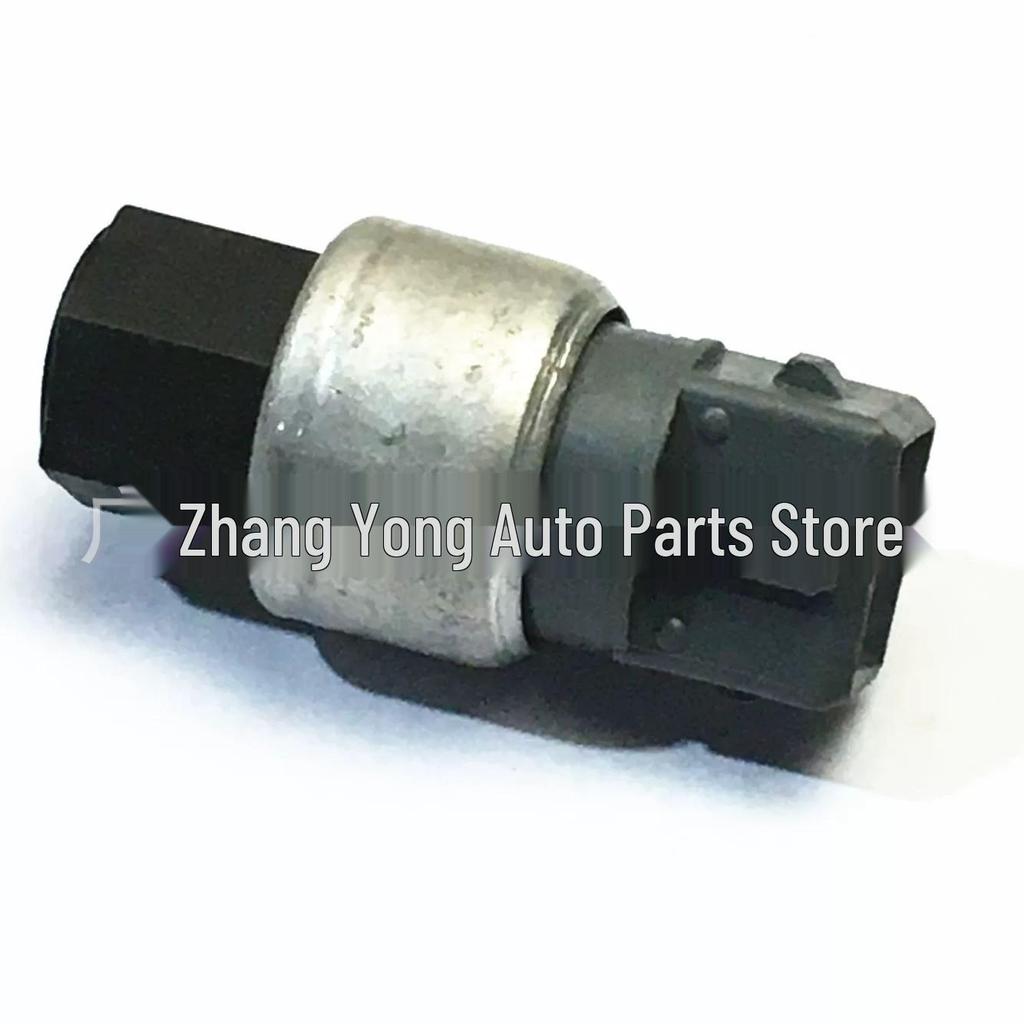 Volvo V70 Air Conditioning Pressure Switch Sensor - Part 8628376
