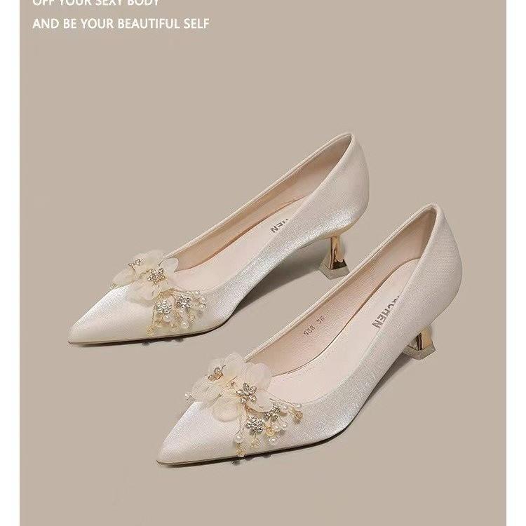 Sweet Sandals for Women Slides Party Strange Mid Heels Classic Shoes for Women Flower Bling Pointed Toe Summer Sandals