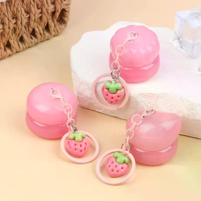1Pcs 5g Mini Empty Plastic Lip Mask Jars With Keychain Pendant Lip Balm Cans Cream Lip Balm Containers Lipstick Makeup Container