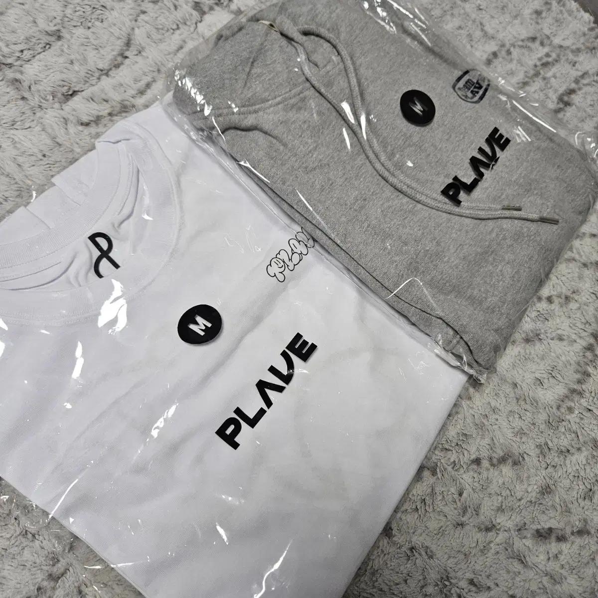 

Plave 3why Oversize футболка Overtee серая толстовка с капюшоном