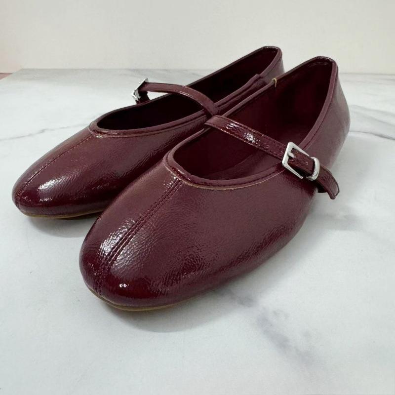 High Quality Women Flats Patent Leather Buckle Strap Elegant Soft Sole Plus Size  New Summer Trendy Ladies Mary Jane Shoes