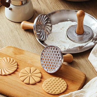 Zinc Alloy Kitchenware Biscuit Mould  Face Dim Sum Baking Appliance Kitchen Cake Tool
