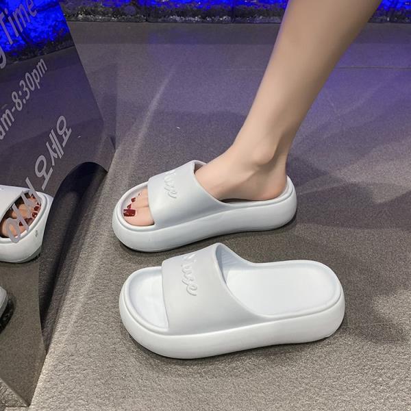 Fashion House Slippers Platform Shoes Woman 2025 Luxury Slides Lady Soft Flat Designer Girl Fashion Concise House Slippers Platform Wome